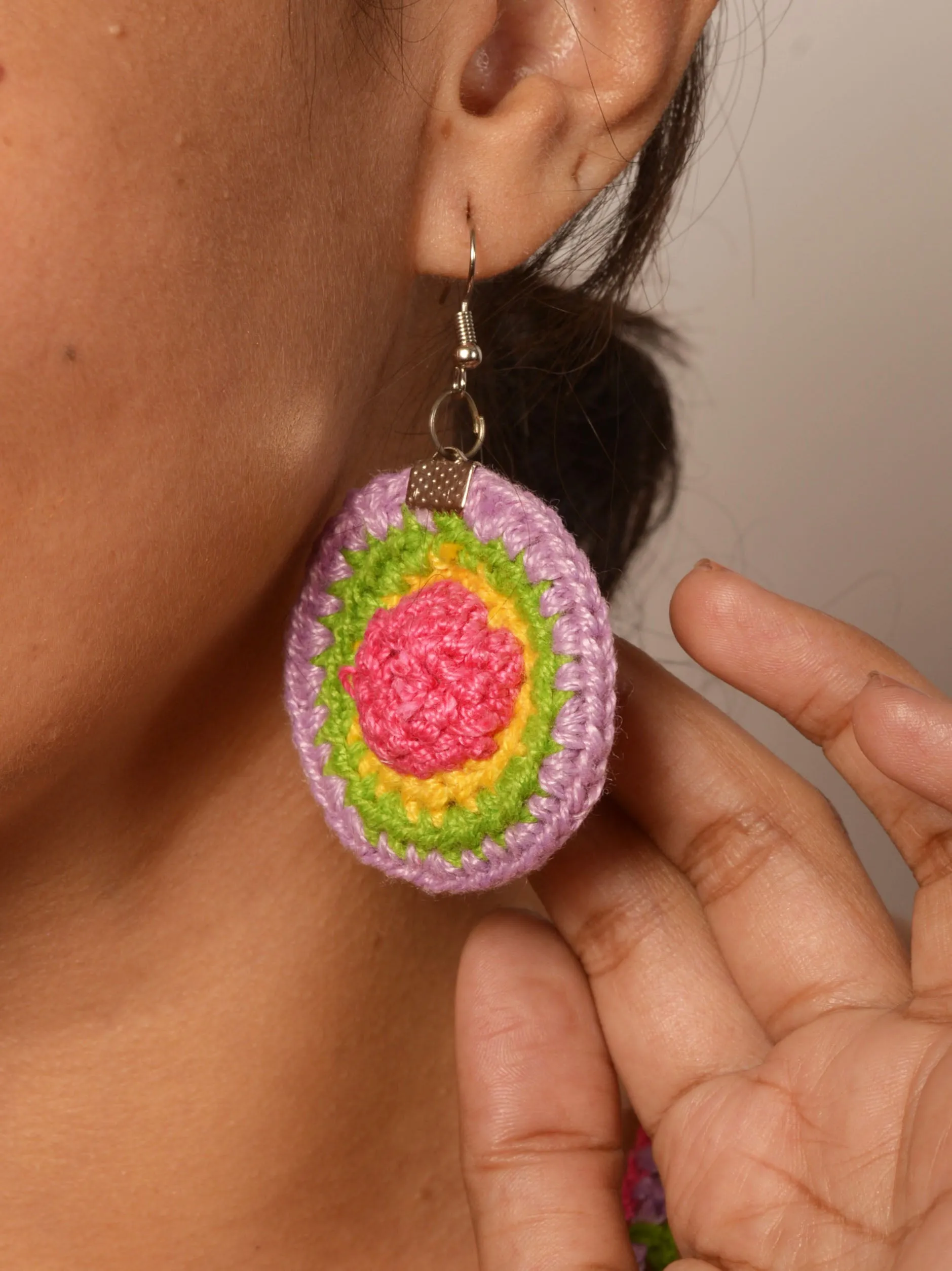 Aanandi Crochet Necklace & Earrings  set