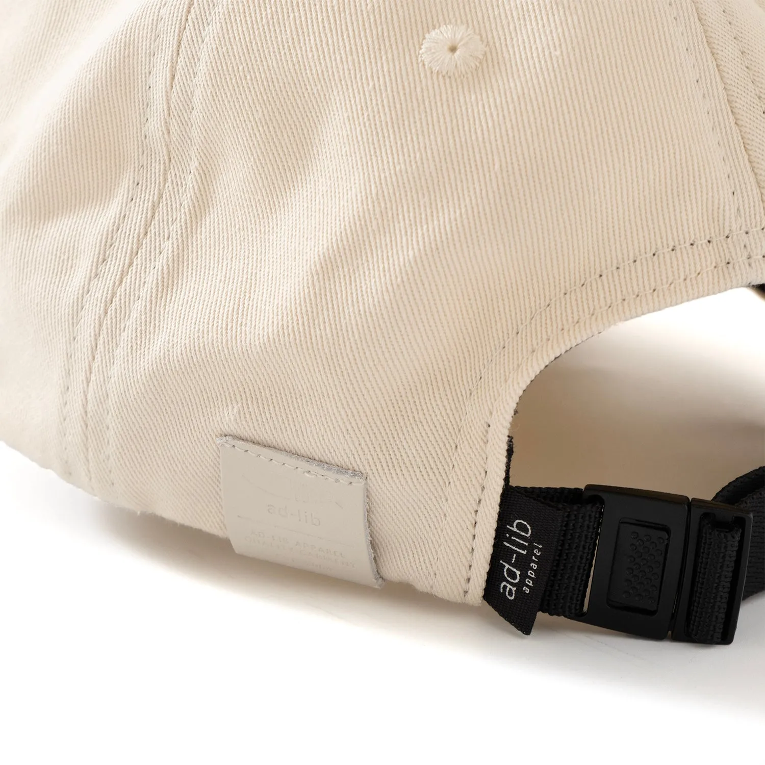 (AC267) Graphic Embroidery Cap