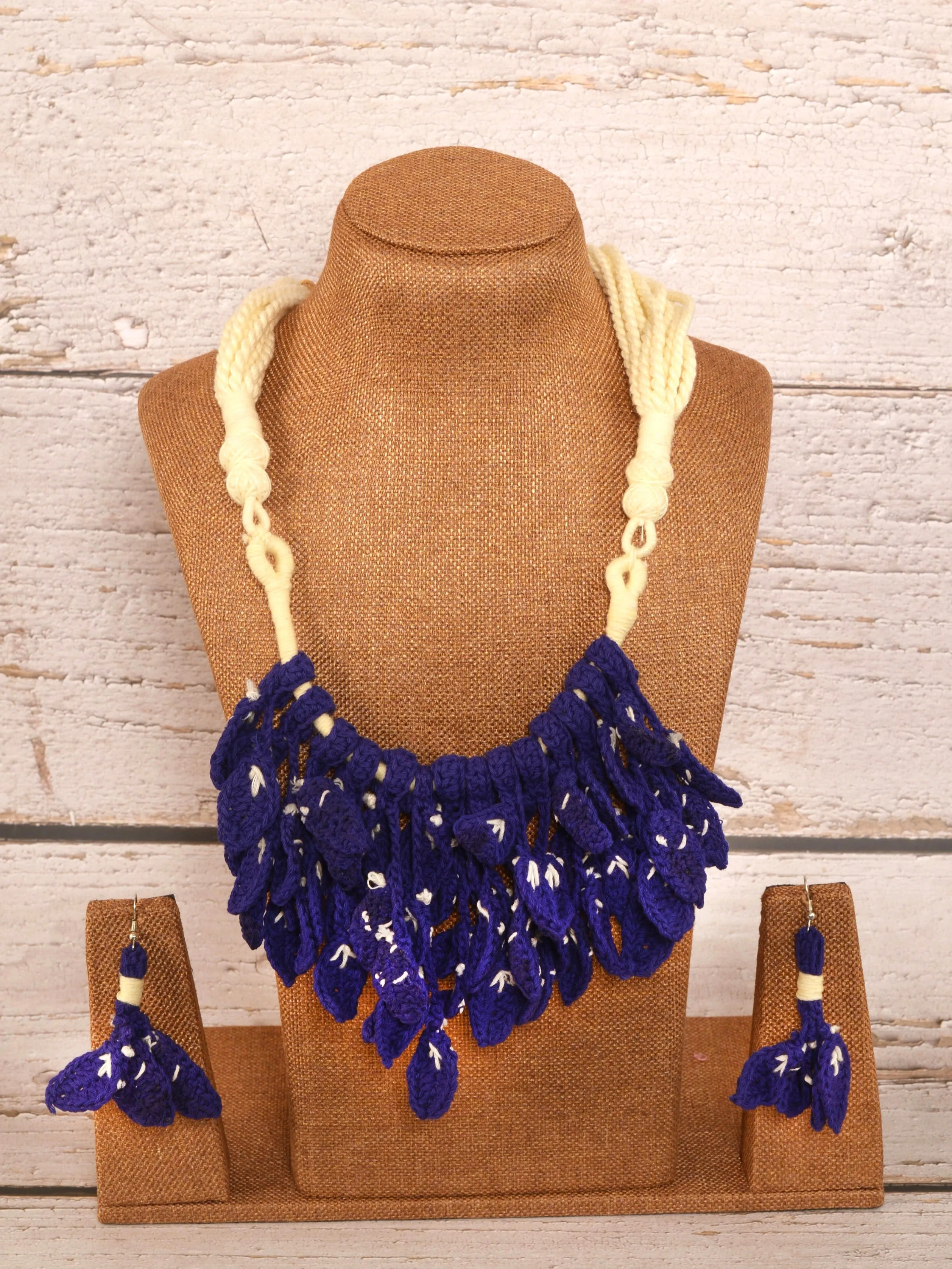 Sanaya Crochet Necklace & Earrings  set